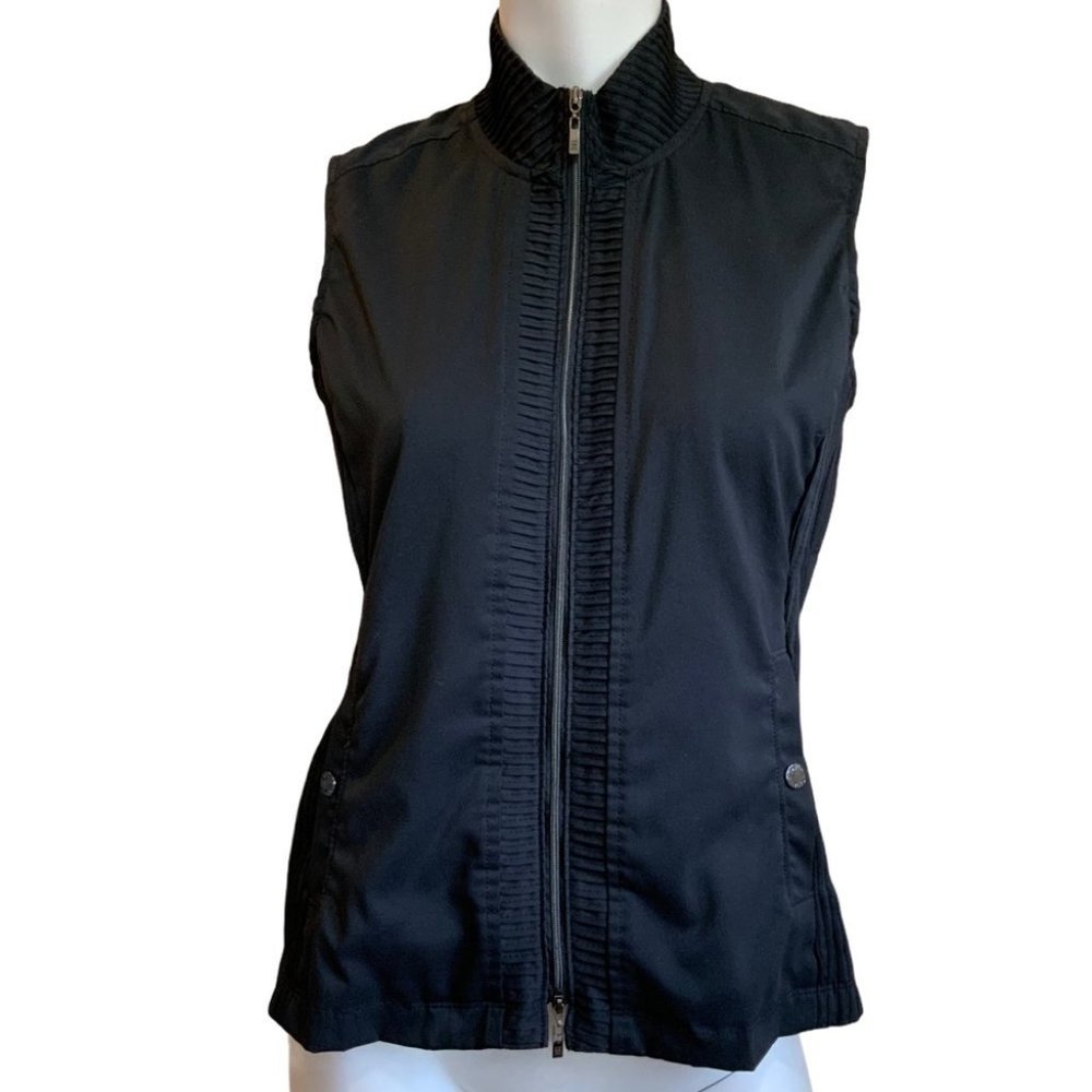 EUC Tail Zip Up Golf Vest size S